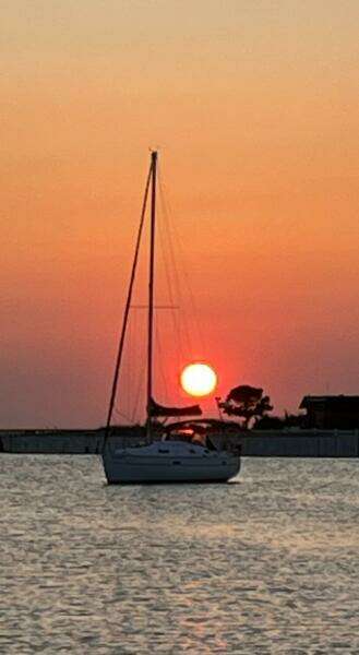 Dream 33ft Beneteau Yacht For Sale Dream 33ft Beneteau Yacht For Sale