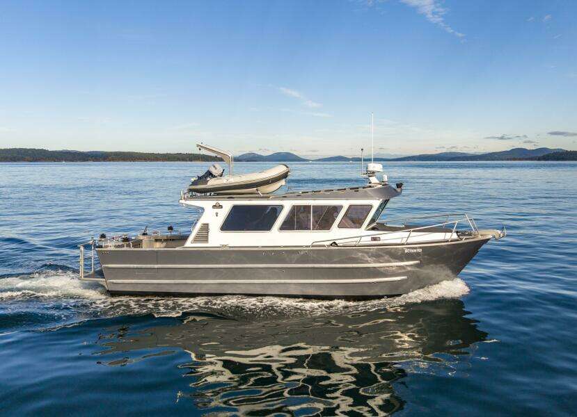 36ft EagleCraft Yacht For Sale