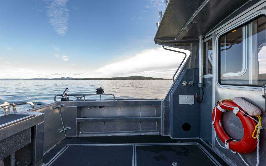 36ft EagleCraft Yacht For Sale