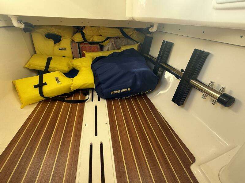 T T B Happy 32ft Scout Yacht For Sale