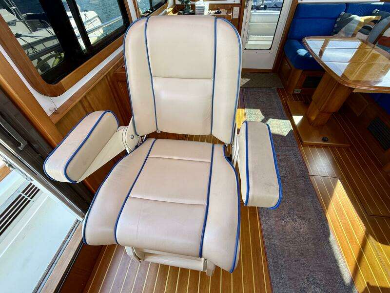Lucky Chicklette 42ft Sabre Yacht For Sale