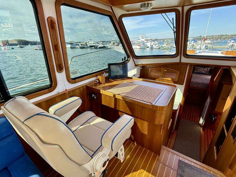 Lucky Chicklette 42ft Sabre Yacht For Sale