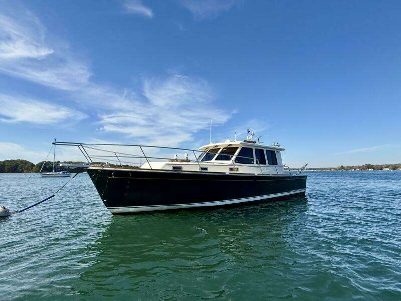 Lucky Chicklette 42ft Sabre Yacht For Sale