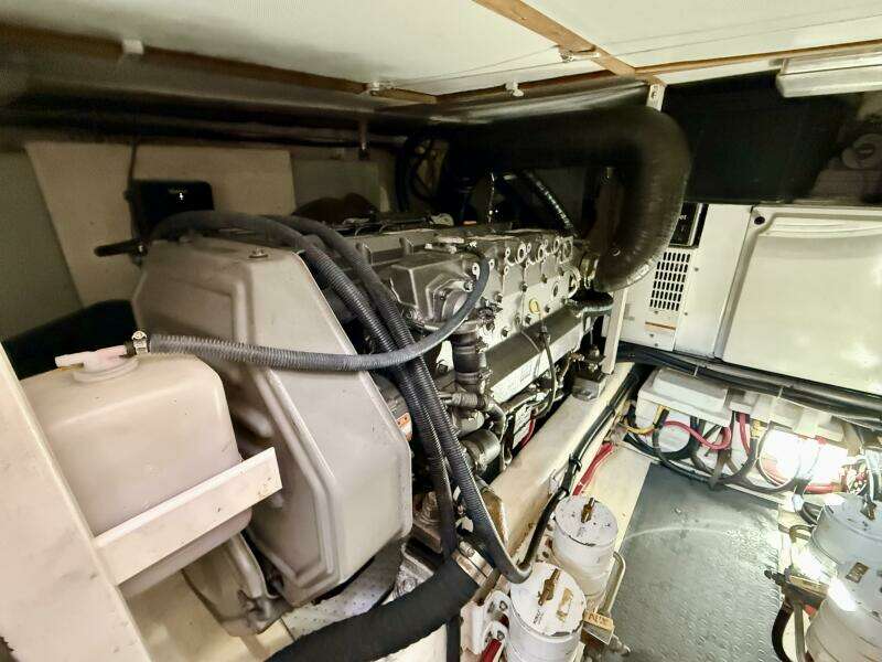 Lucky Chicklette 42ft Sabre Yacht For Sale