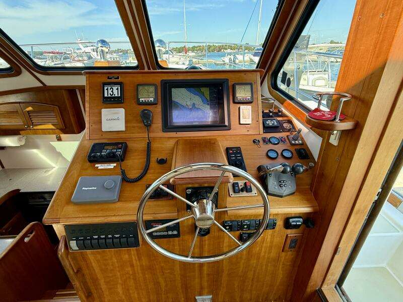 Lucky Chicklette 42ft Sabre Yacht For Sale