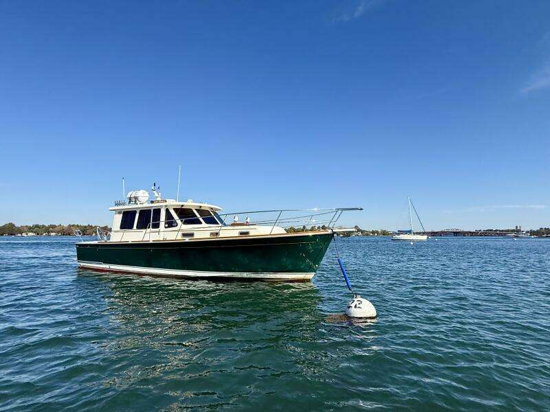 Lucky Chicklette 42ft Sabre Yacht For Sale