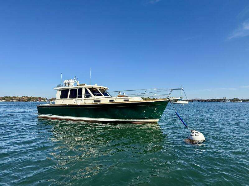 Lucky Chicklette 42ft Sabre Yacht For Sale