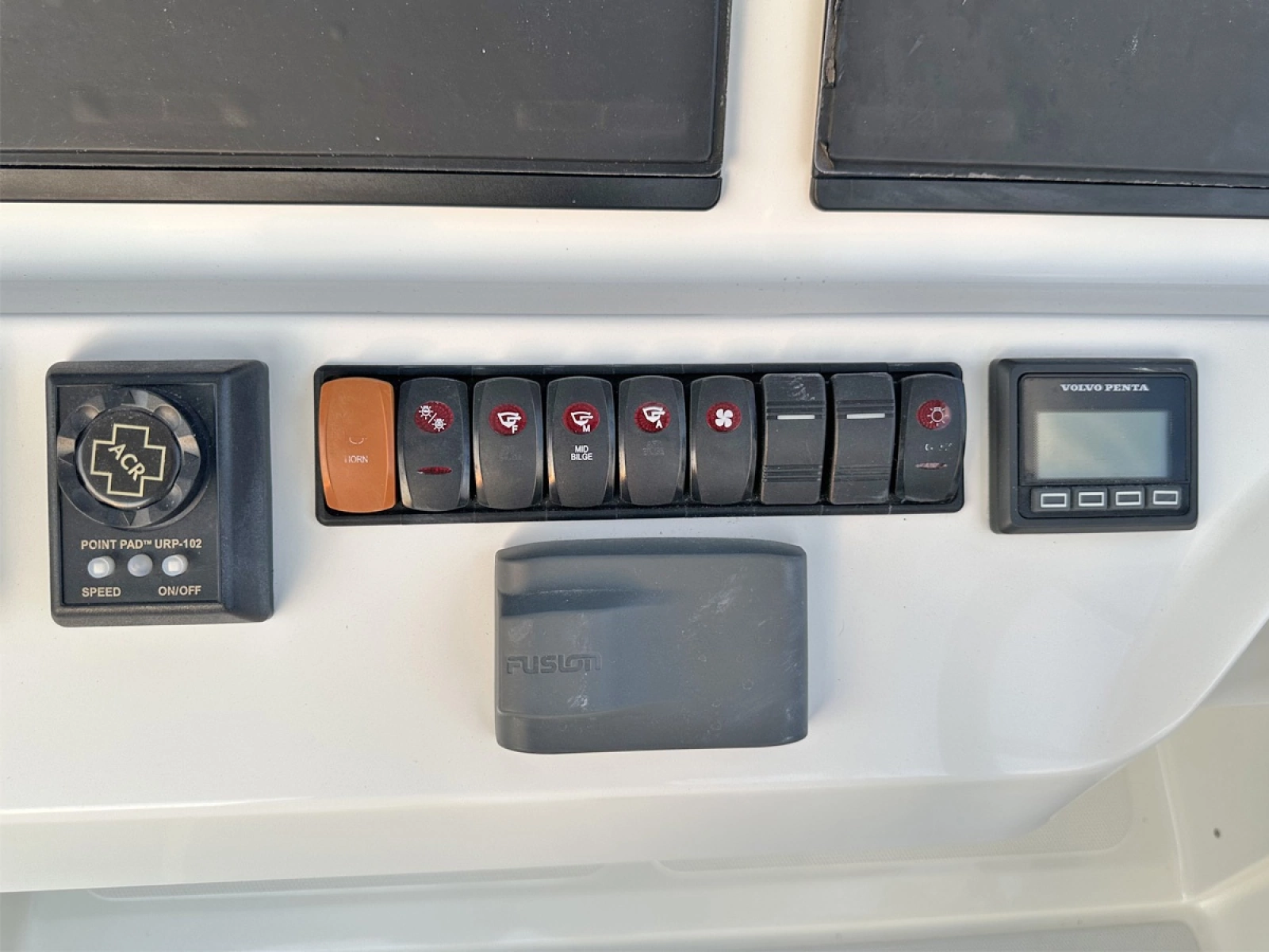 FlybridgeHelmDetail