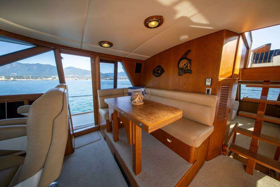 Bottom Line 73ft West Bay Yacht For Sale