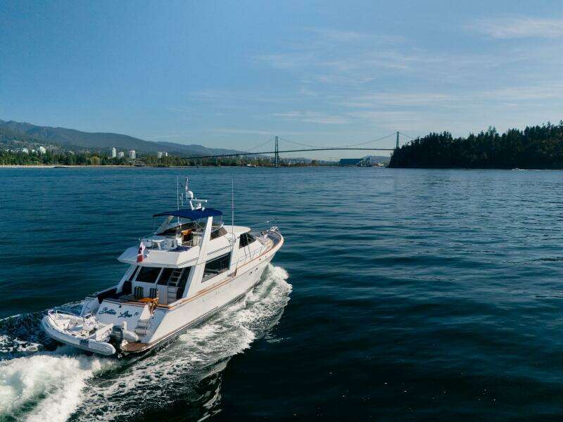 Bottom Line 73ft West Bay Yacht For Sale