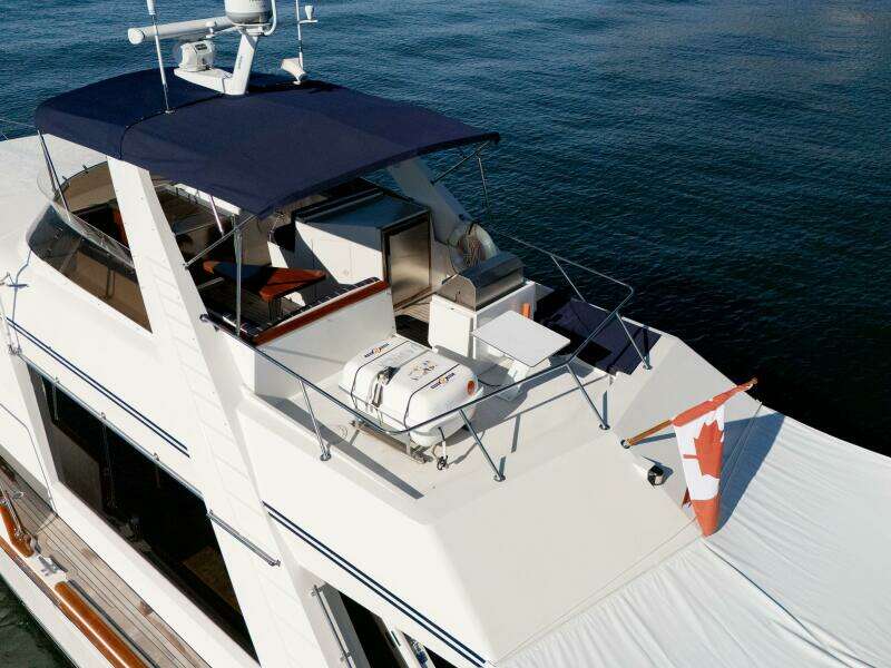 Bottom Line 73ft West Bay Yacht For Sale
