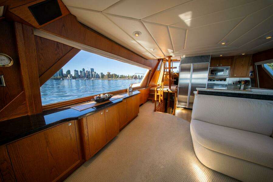 Bottom Line 73ft West Bay Yacht For Sale