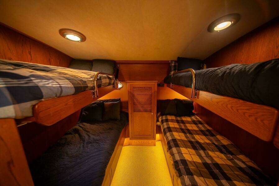 Bottom Line 73ft West Bay Yacht For Sale