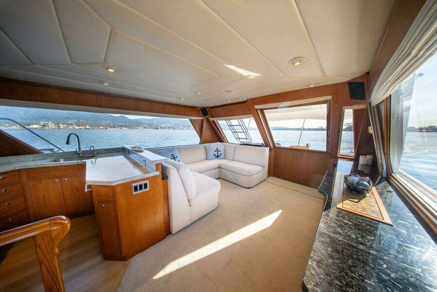 Bottom Line 73ft West Bay Yacht For Sale