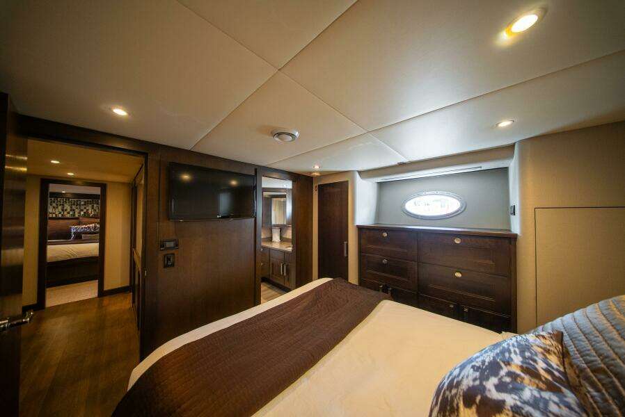 ENCORE 120ft Crescent Yacht For Sale