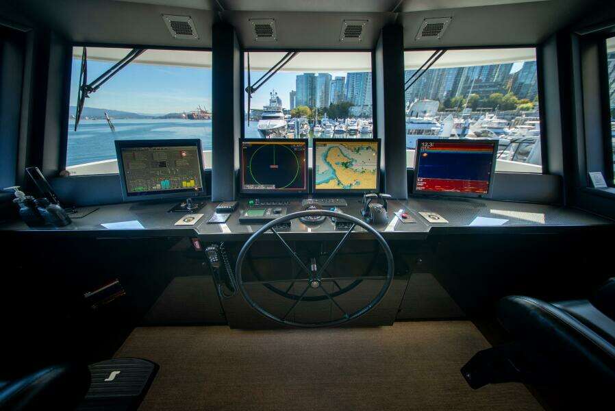 ENCORE 120ft Crescent Yacht For Sale