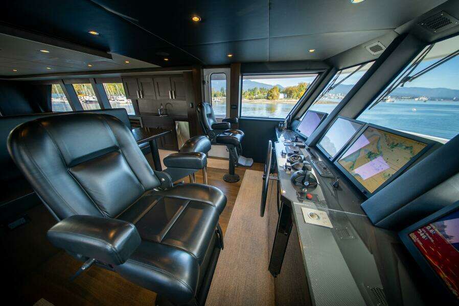 ENCORE 120ft Crescent Yacht For Sale