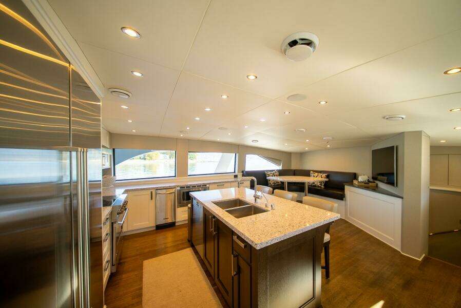 ENCORE 120ft Crescent Yacht For Sale