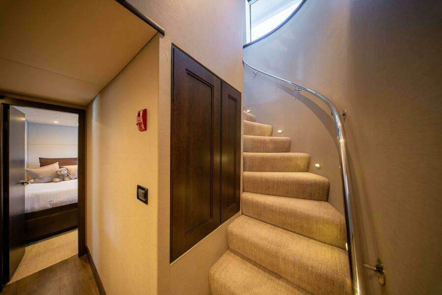ENCORE 120ft Crescent Yacht For Sale