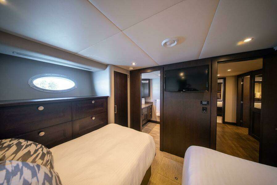ENCORE 120ft Crescent Yacht For Sale