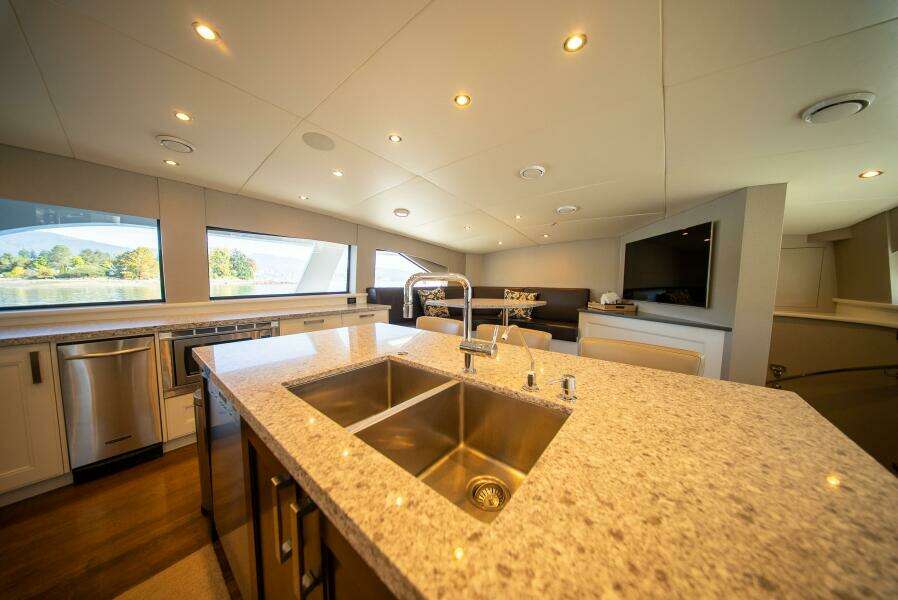 ENCORE 120ft Crescent Yacht For Sale