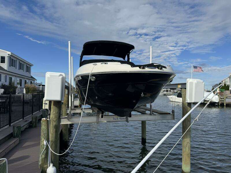23ft Stingray Yacht For Sale