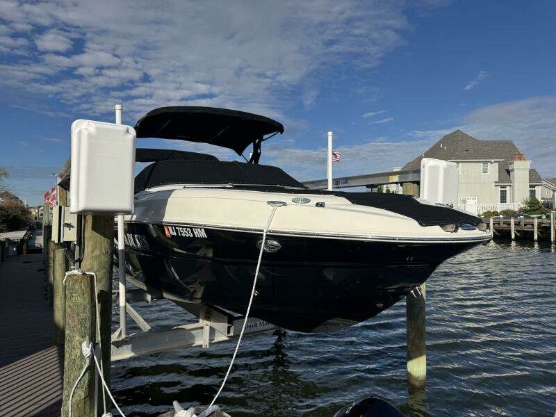 23ft Stingray Yacht For Sale