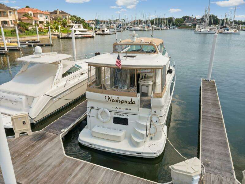 Noahgenda 46ft Carver Yacht For Sale