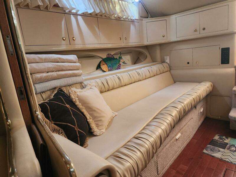 Time Out 33ft Sea Ray Yacht For Sale