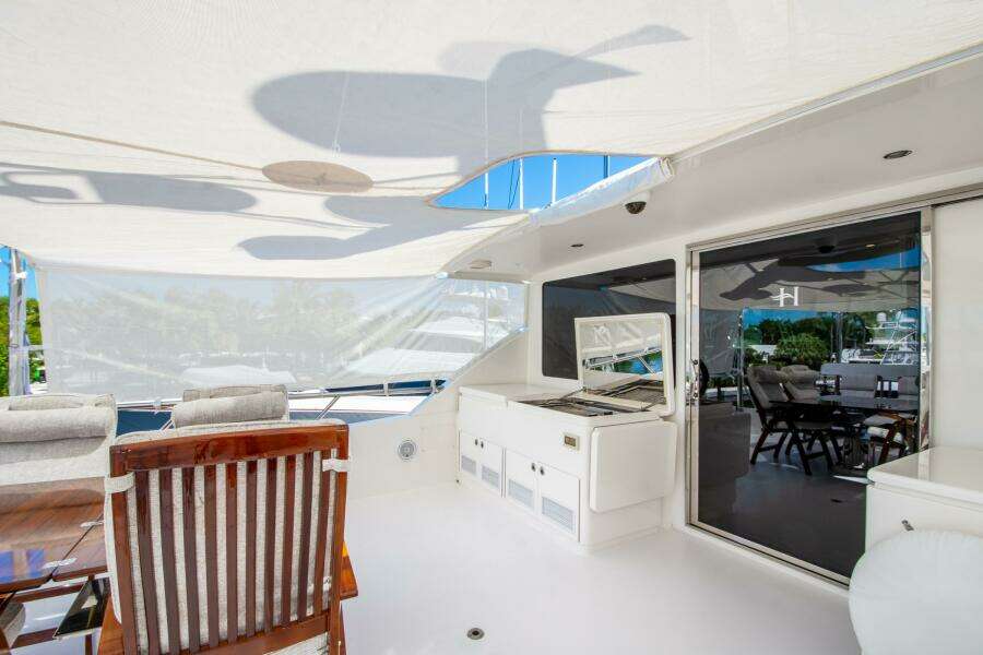 Sky Lounge Aft Deck Sky Lounge Aft Deck