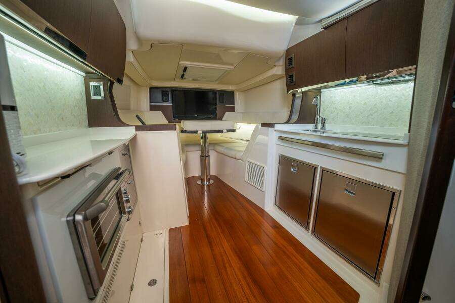 NATILUS 2 45ft Grady White Yacht For Sale