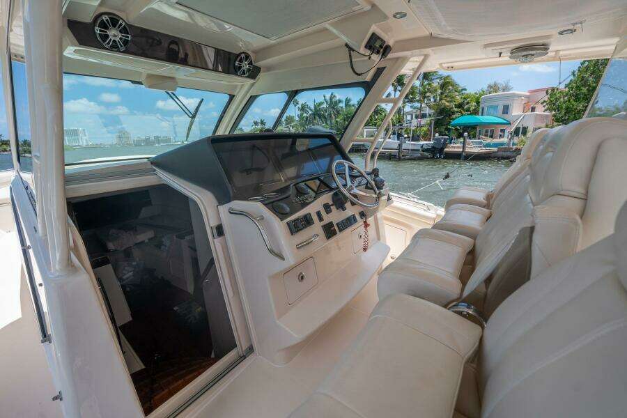 NATILUS 2 45ft Grady White Yacht For Sale