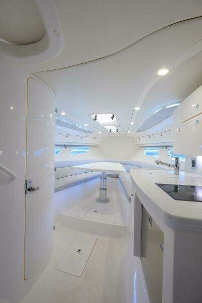 Galley & Salon