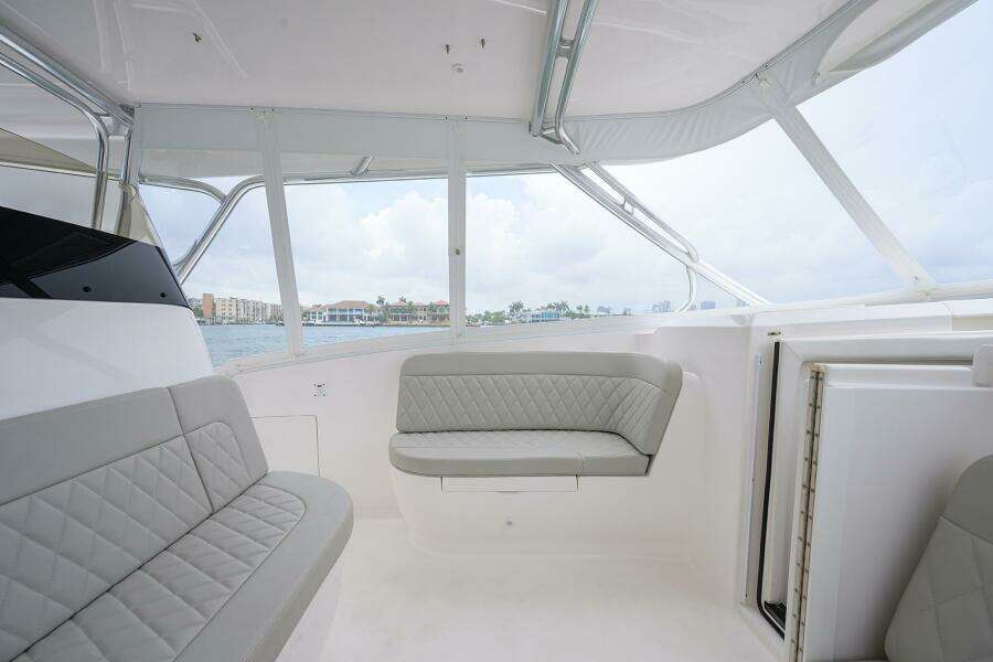 Bow Seating