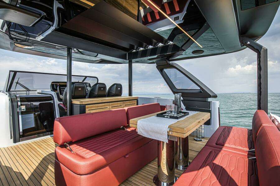 47ft Cranchi Yacht For Sale