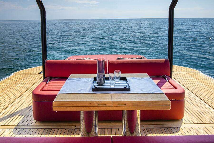 47ft Cranchi Yacht For Sale