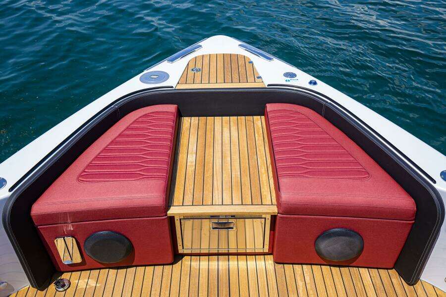 47ft Cranchi Yacht For Sale