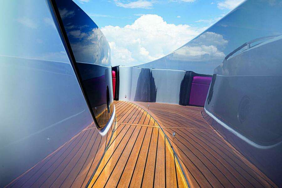 47ft Cranchi Yacht For Sale