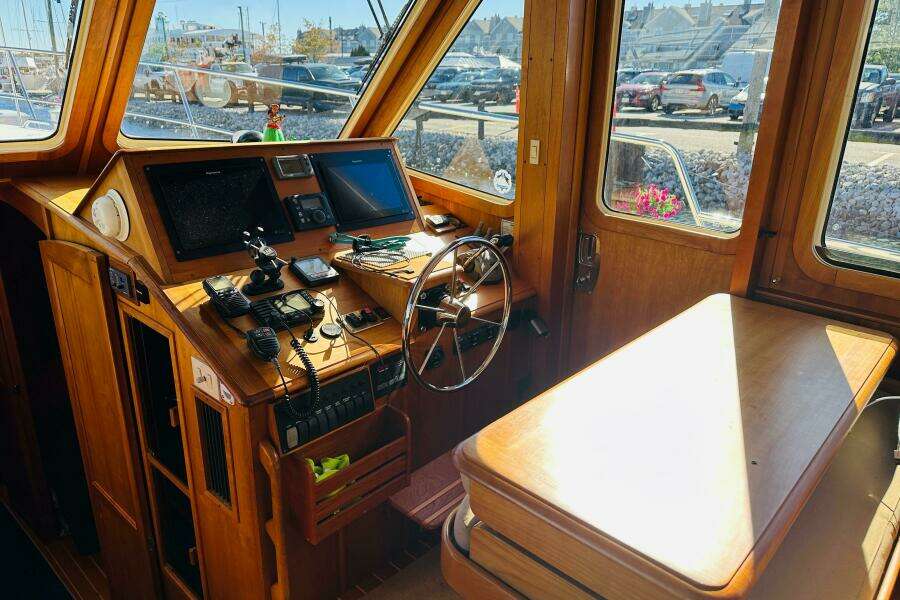 No Rush 42ft Sabre Yacht For Sale