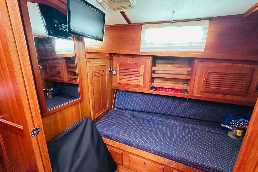 No Rush 42ft Sabre Yacht For Sale