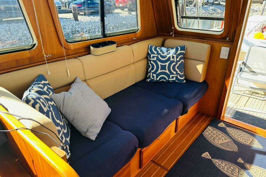 No Rush 42ft Sabre Yacht For Sale