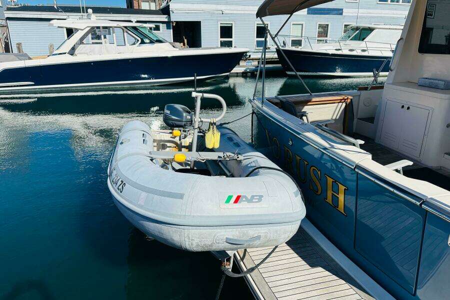 No Rush 42ft Sabre Yacht For Sale
