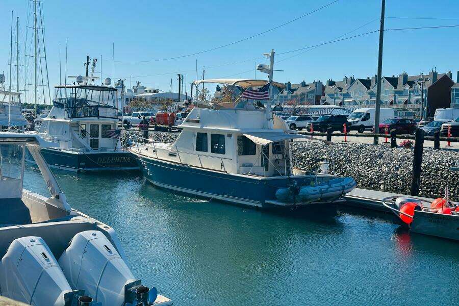 No Rush 42ft Sabre Yacht For Sale