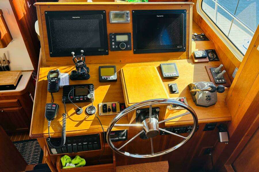 No Rush 42ft Sabre Yacht For Sale