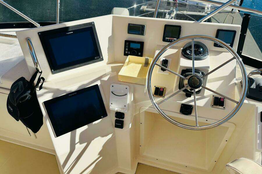 No Rush 42ft Sabre Yacht For Sale