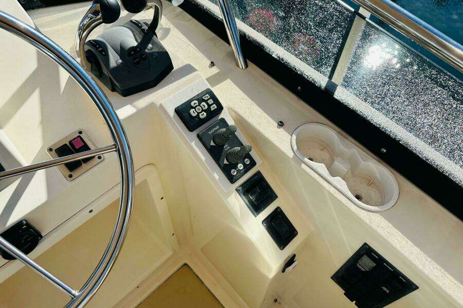 No Rush 42ft Sabre Yacht For Sale