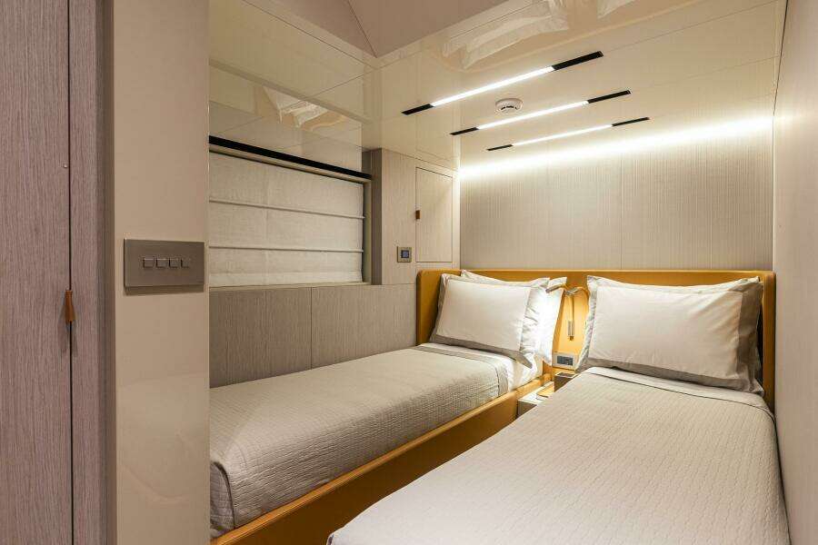 66ft Cranchi Yacht For Sale