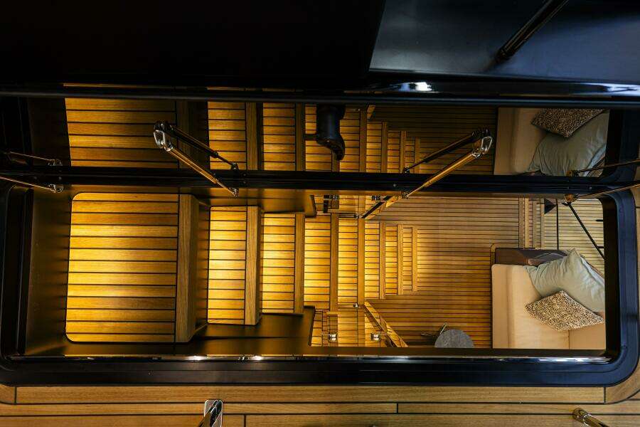 66ft Cranchi Yacht For Sale