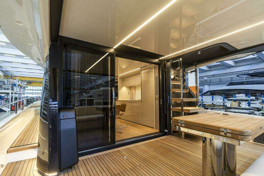 66ft Cranchi Yacht For Sale