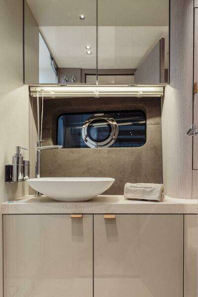 66ft Cranchi Yacht For Sale